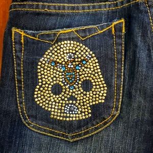 Seven7 Denim Capris with Skull Head